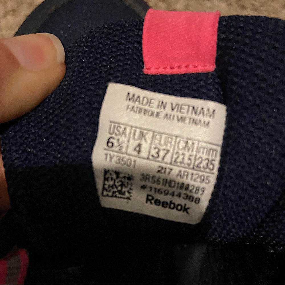 Light weight pink and Navy Reebok shoes!